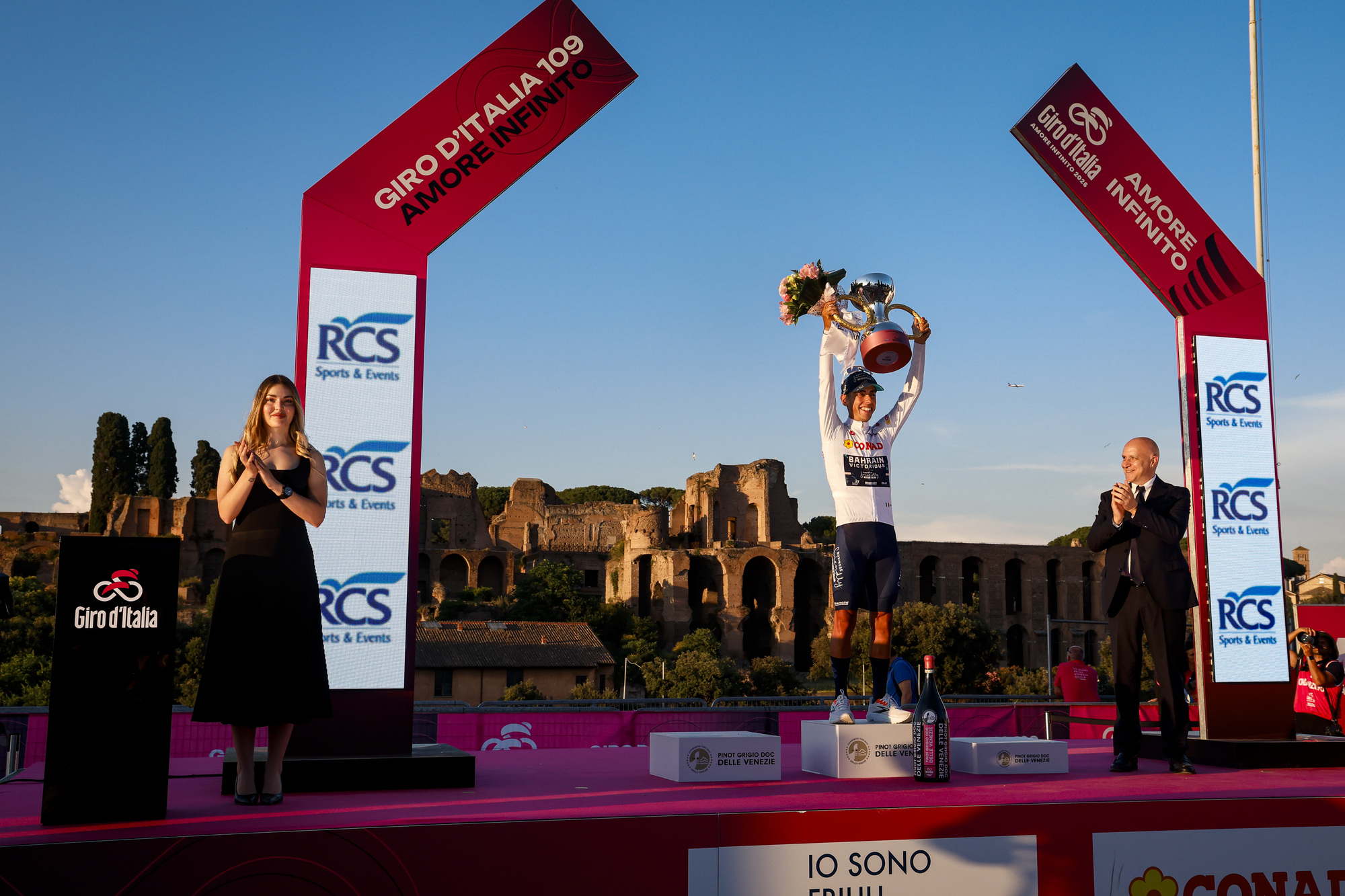 Eulálio Seals Maglia Bianca as Bahrain Victorious Close Unforgettable Giro in Rome